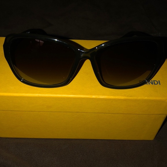 Fendi FS5275 Sunglasses